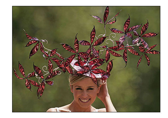 416_ascot_hat1_416x300